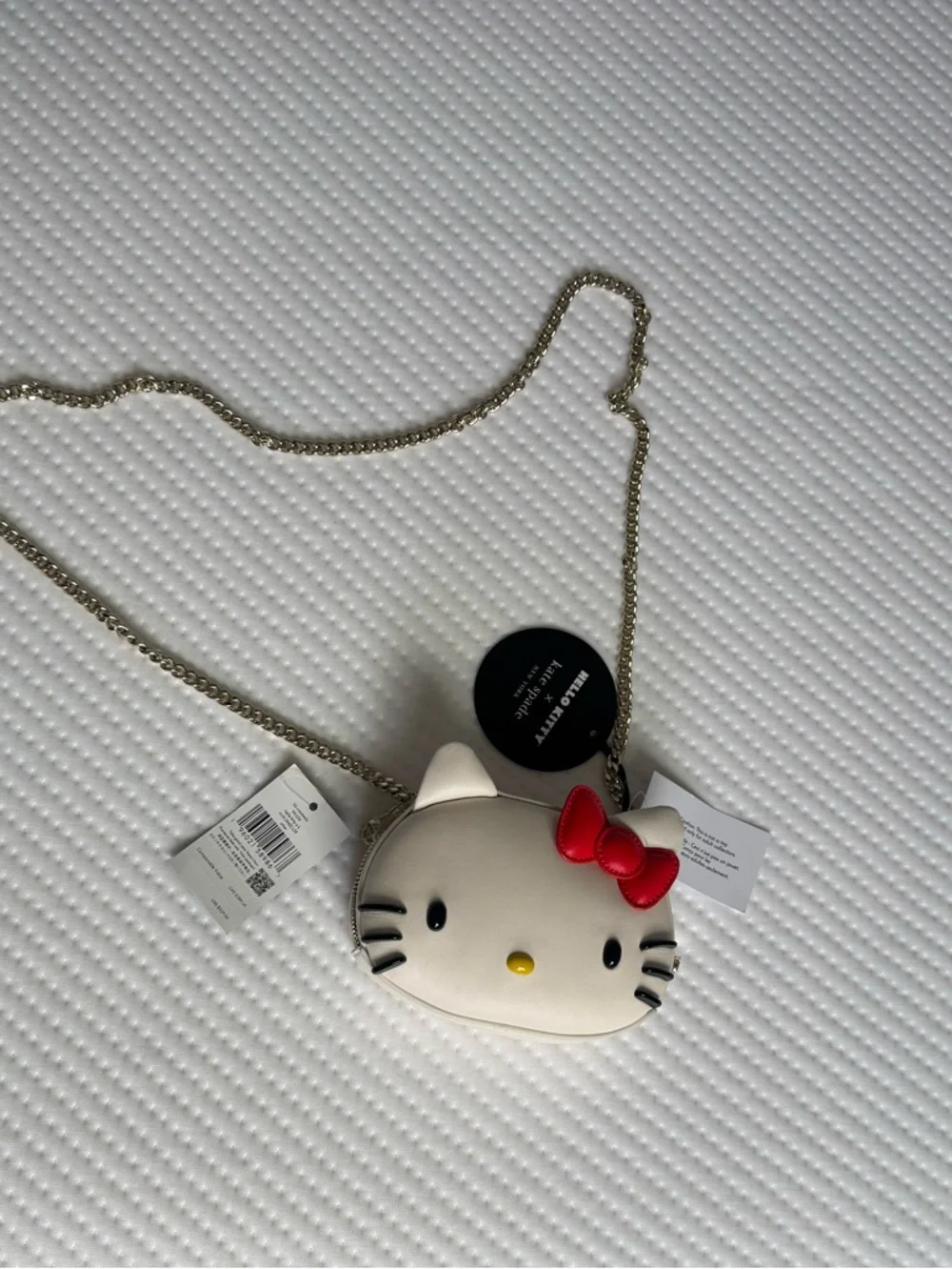 kate spade x Hello Kitty Crossbody - Picture 8 of 13